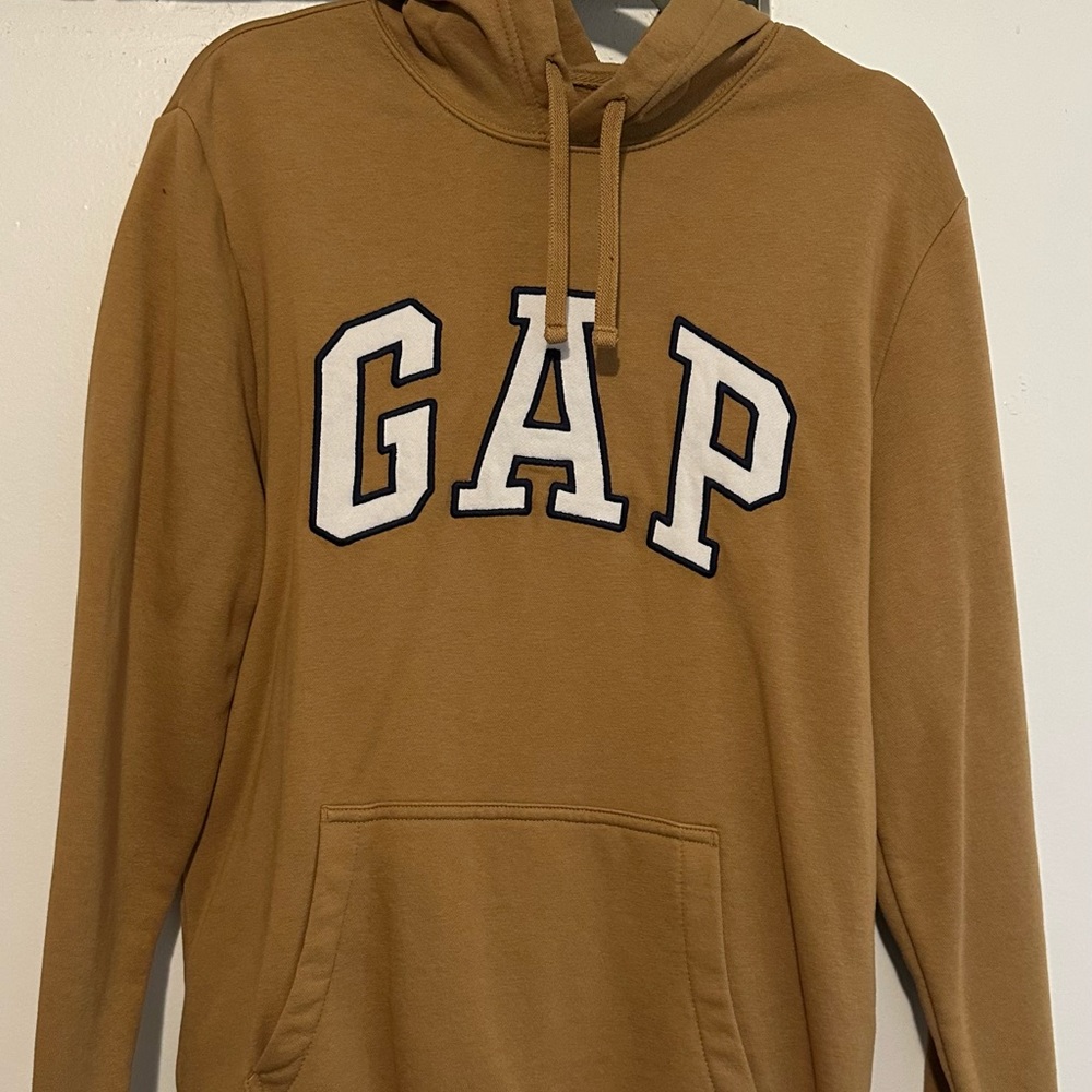 GAP HOODIE